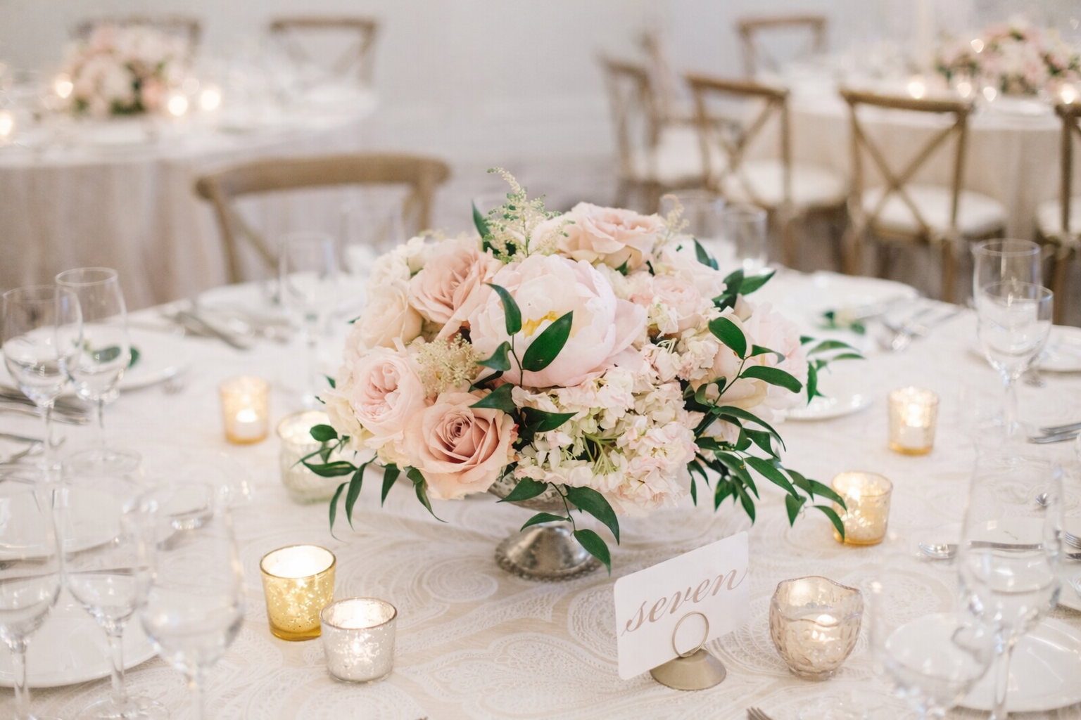 Floral centerpiece reception decor